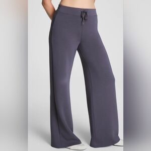 SPANX AirEssentials® Wide Leg Pant Size S MSRP $128